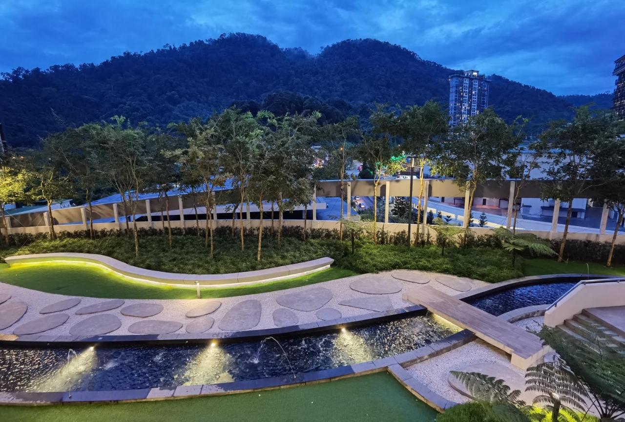 Windmill Upon Hills Luxurious Sky Villa 360 Sky Pool Heated Pool Mountainous Genting View Genting Highland By Heritage Genting Highlands Kültér fotó