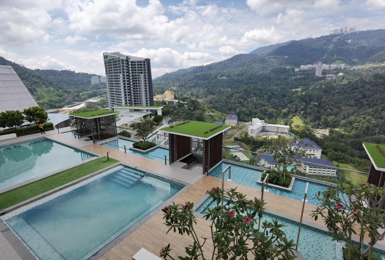 Windmill Upon Hills Luxurious Sky Villa 360 Sky Pool Heated Pool Mountainous Genting View Genting Highland By Heritage Genting Highlands Kültér fotó